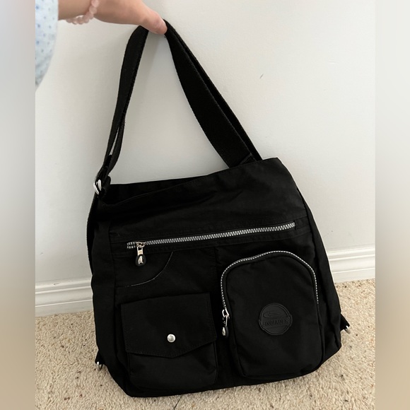 Multi Style Convertible Cut-proof Water Resistant Bag - Picture 2 of 7